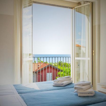 Hotel Selene - Vista Mare Riccione Dış mekan fotoğraf
