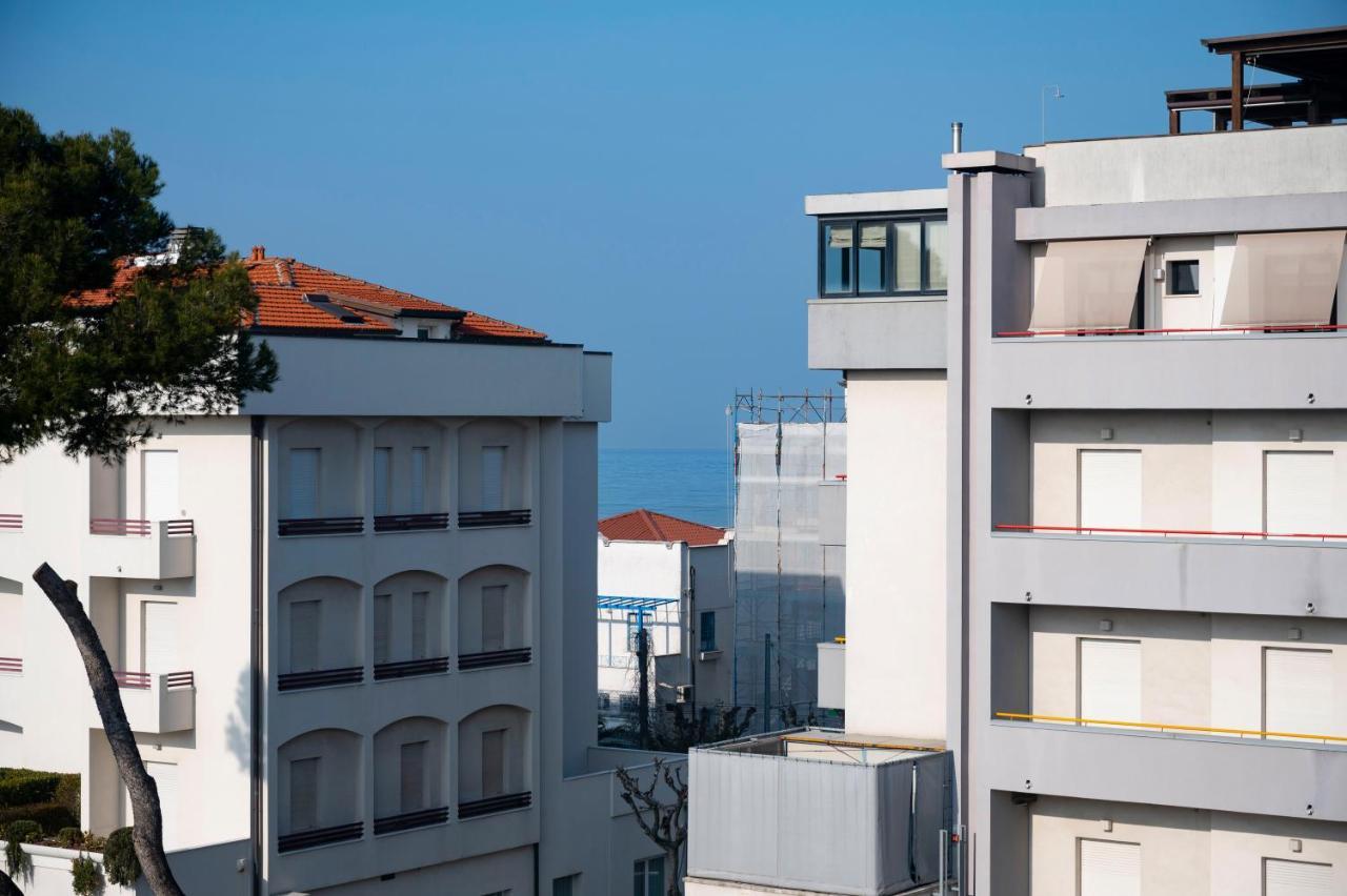 Hotel Selene - Vista Mare Riccione Dış mekan fotoğraf