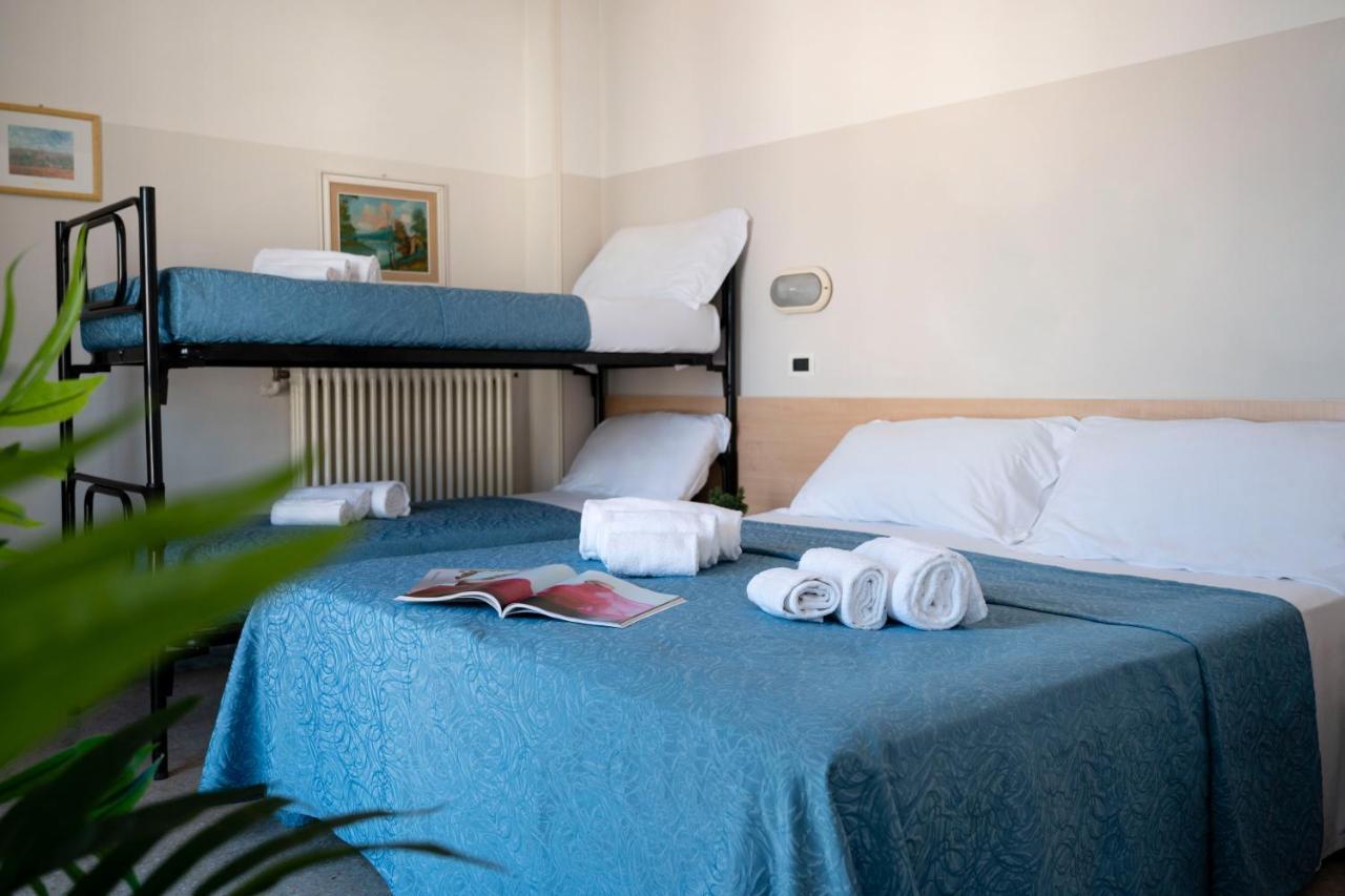 Hotel Selene - Vista Mare Riccione Dış mekan fotoğraf