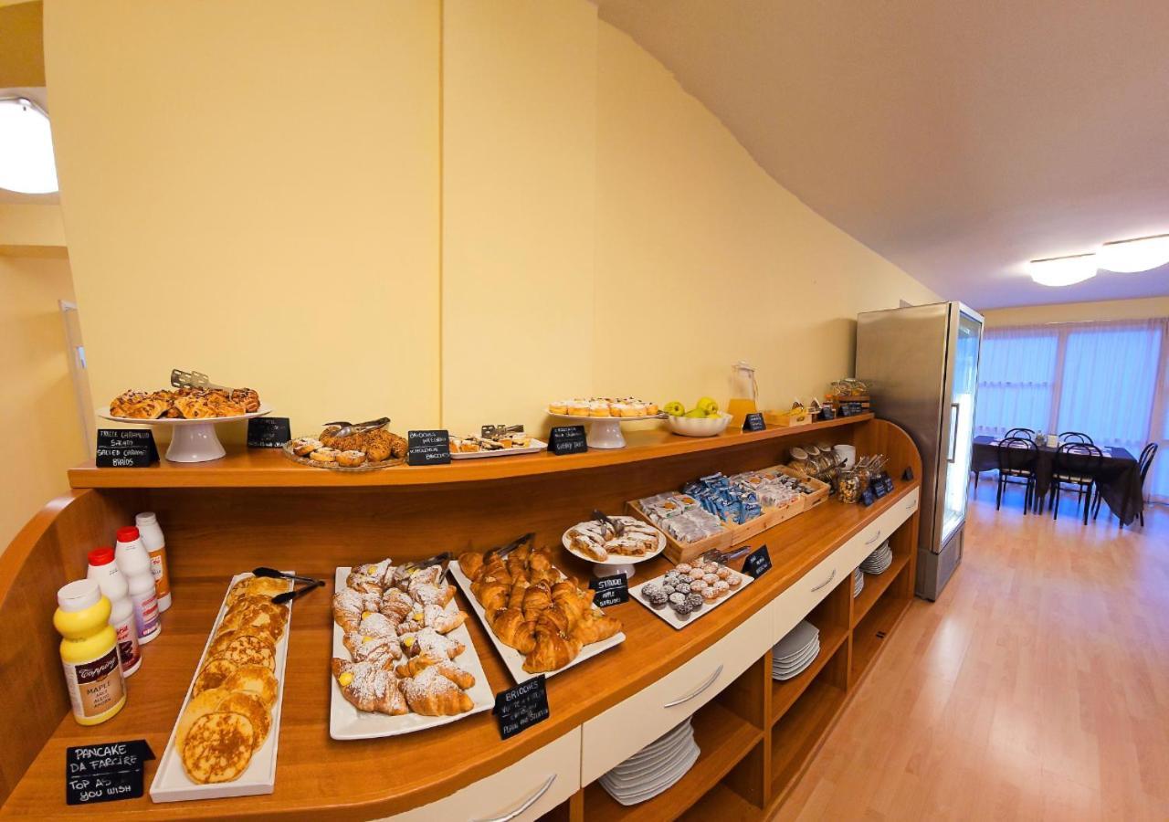 Hotel Selene - Vista Mare Riccione Dış mekan fotoğraf
