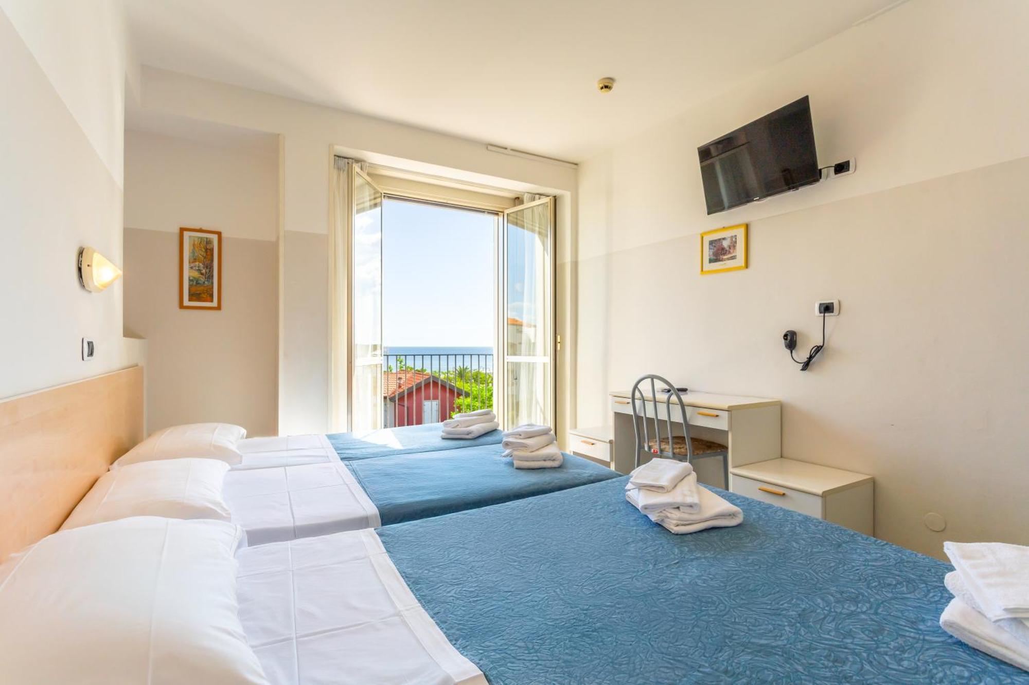 Hotel Selene - Vista Mare Riccione Dış mekan fotoğraf