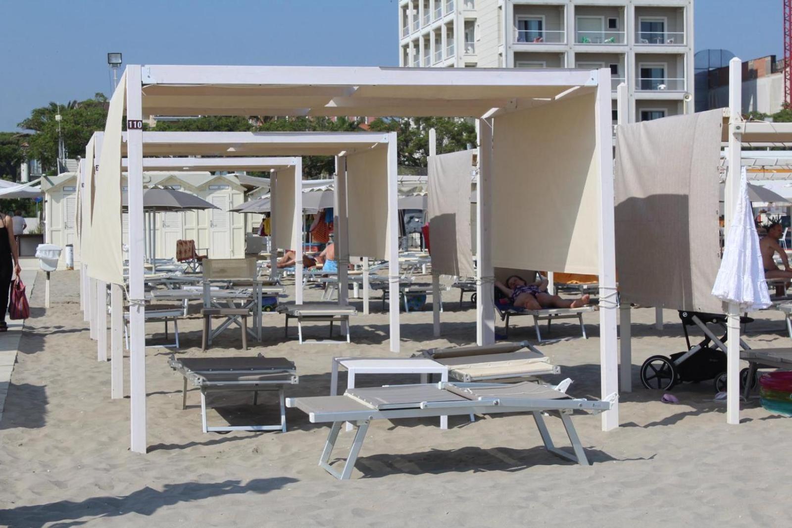 Hotel Selene - Vista Mare Riccione Dış mekan fotoğraf